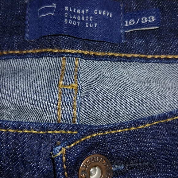 GUC Plus Size Levi’s San Fran Slight Curve Classic Bootcut Jeans -  Size 16 - Picture 7 of 11